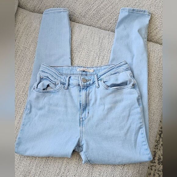 💝Levi's Women's Light Blue Jeans - Picture 3 of 3